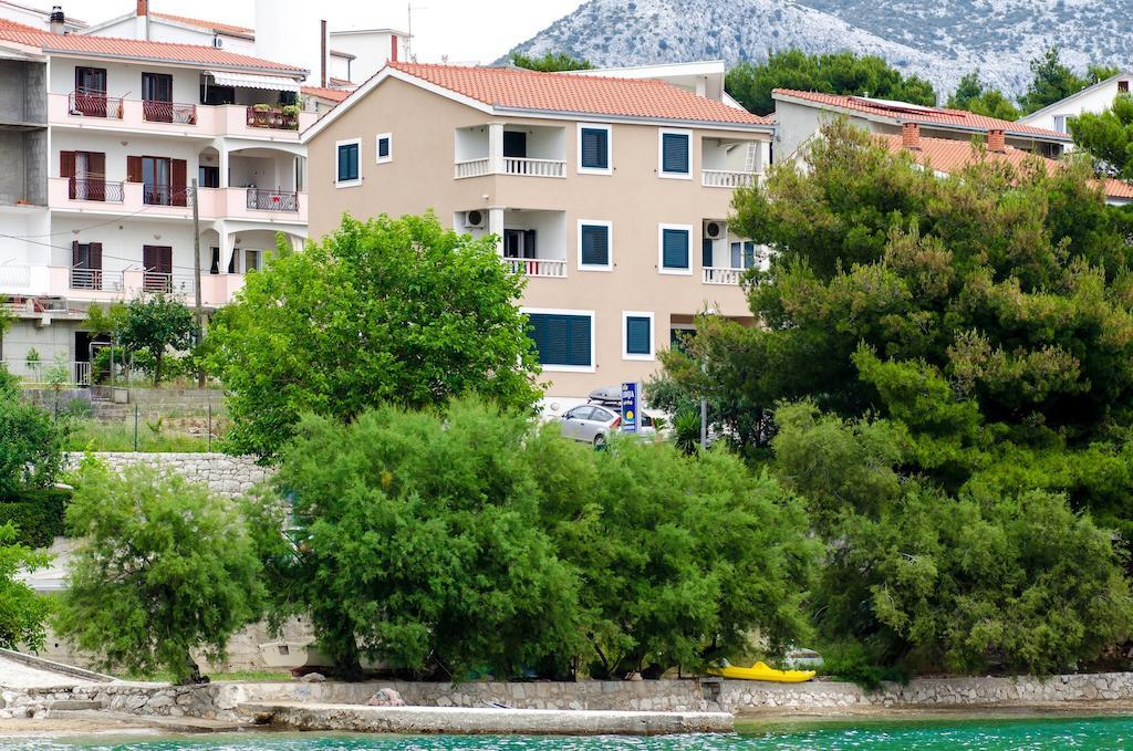 Villa Lidija Omiš Exterior foto